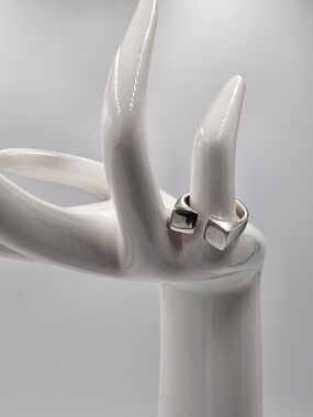 UNO de 50 Square-shaped sterling silver-plated ring Size 9, Modern Minimalist.
